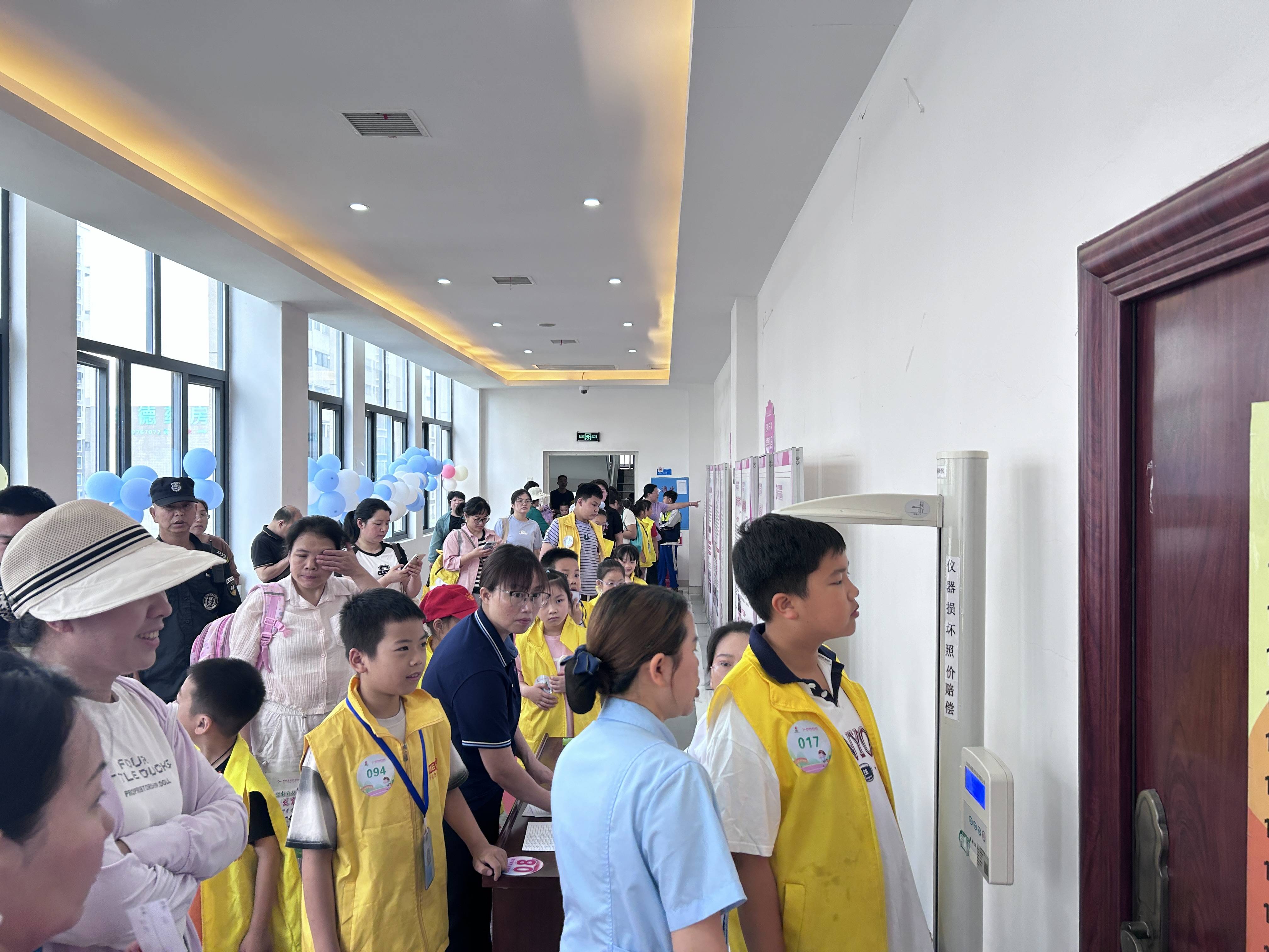 “快乐向阳 健康‘童’行”—— 怀化市志愿者协会与怀化市妇幼