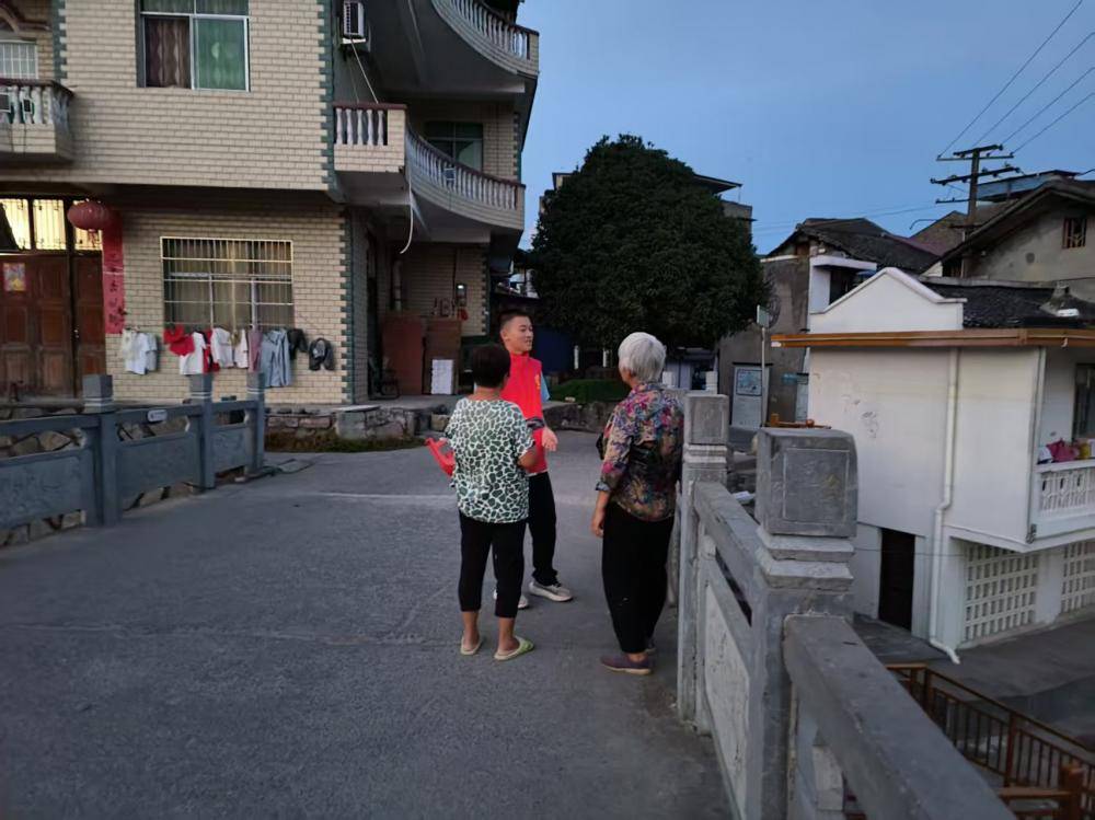 国庆 | 喜迎华诞，共建无毒家园
