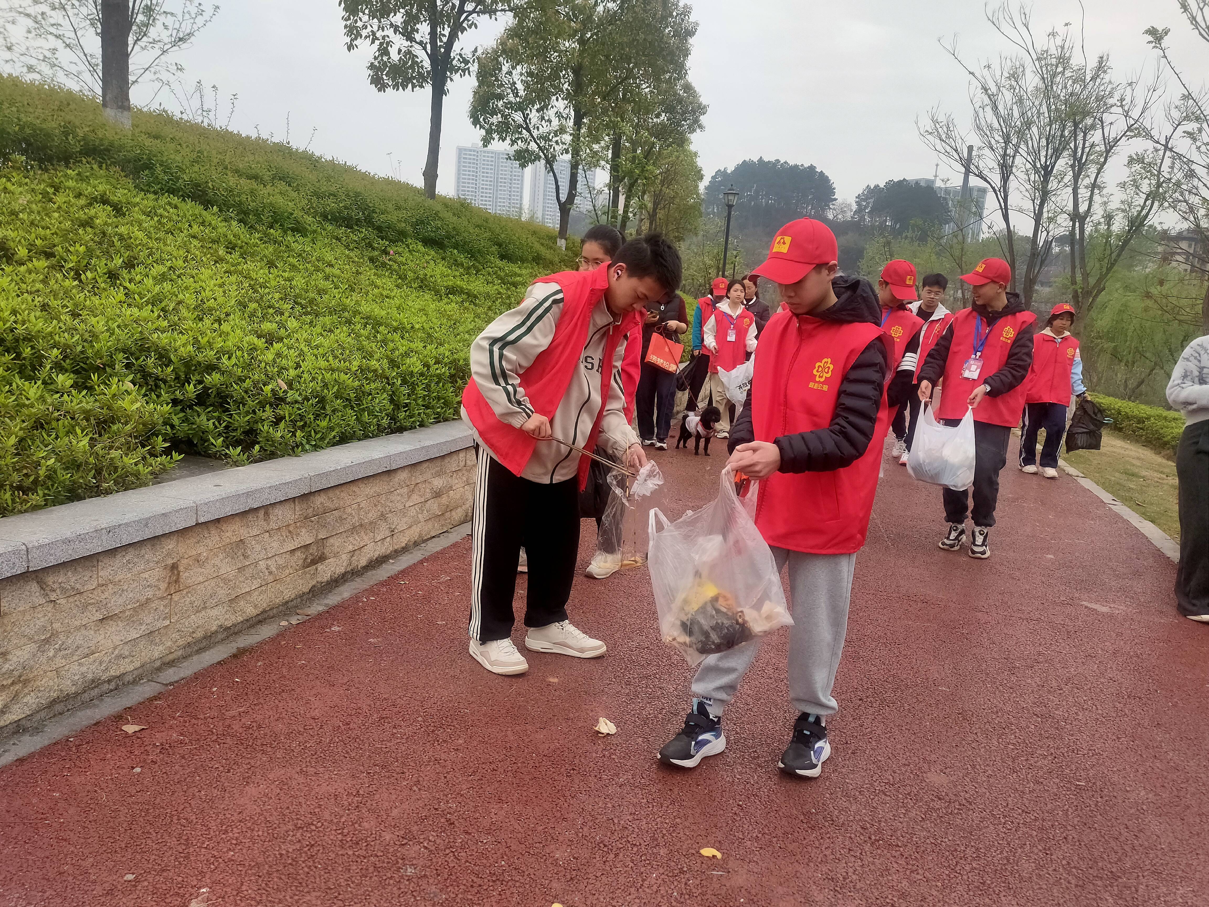 河3.jpg