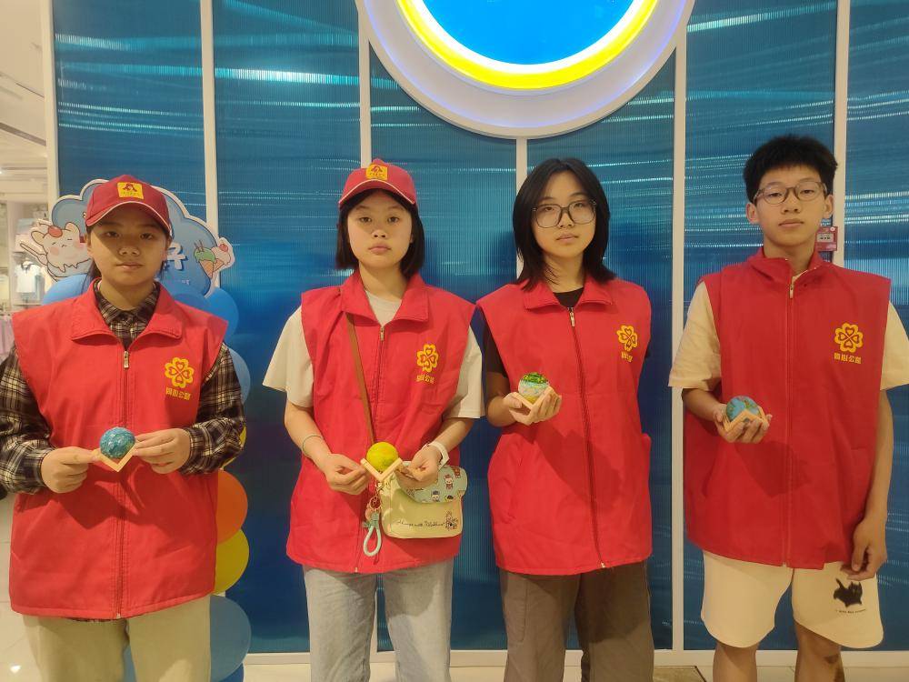 五一创意绘梦，青少年点亮宇宙奇思妙想​