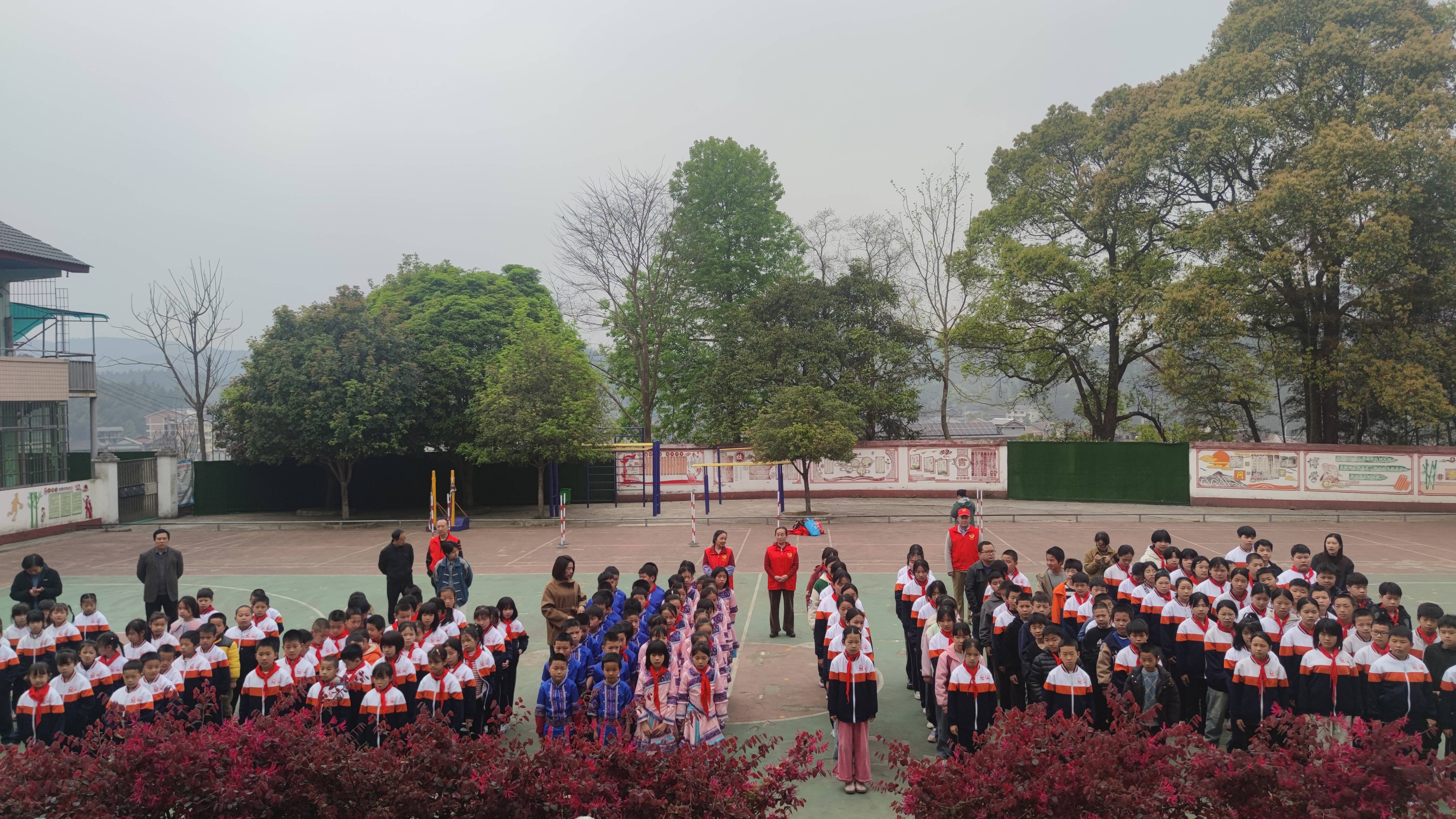 64d736ab15b6c709f5165212182af3a.jpg